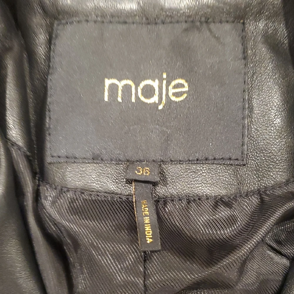 Maje Sleek Black Leather Jacket - Picture 2 of 11